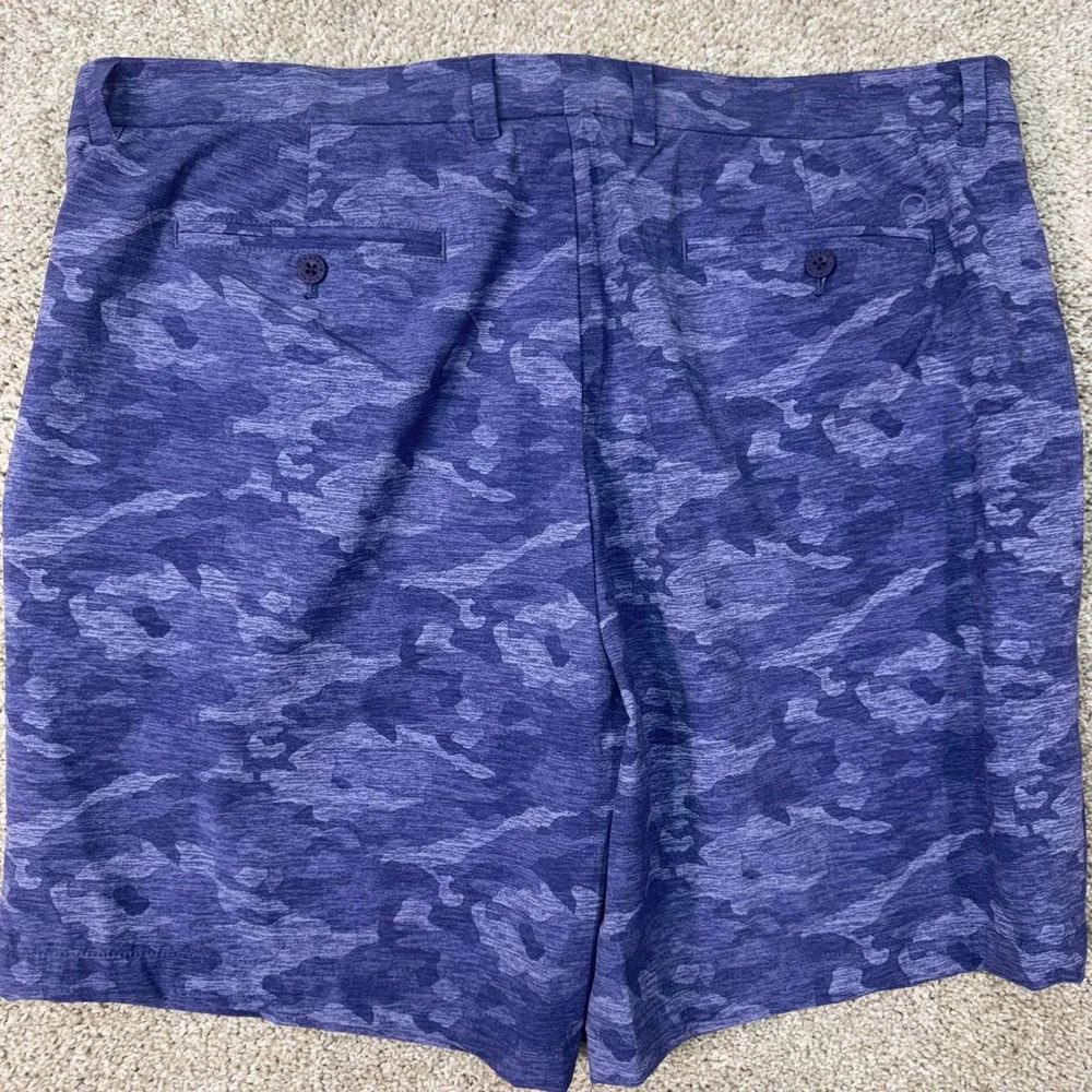 Vineyard Vines Shorts Mens 38 Performance Breaker Purple Camo Stretch EUC